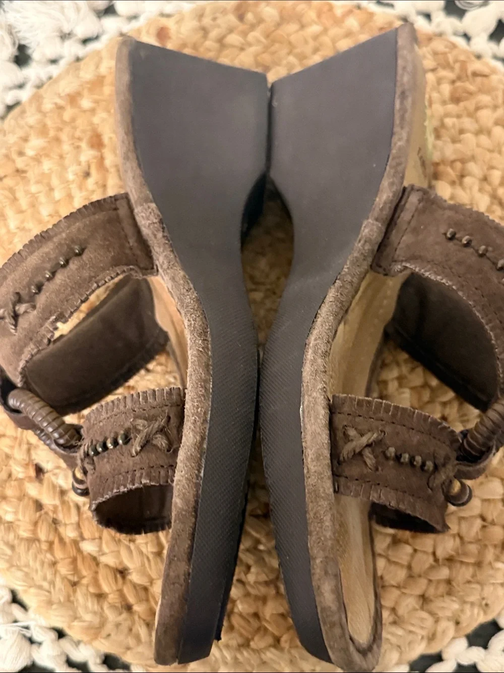 Earth Spirit Magnolia Brown Leather Beaded Wedge Sandals Shoes Womens 7.5